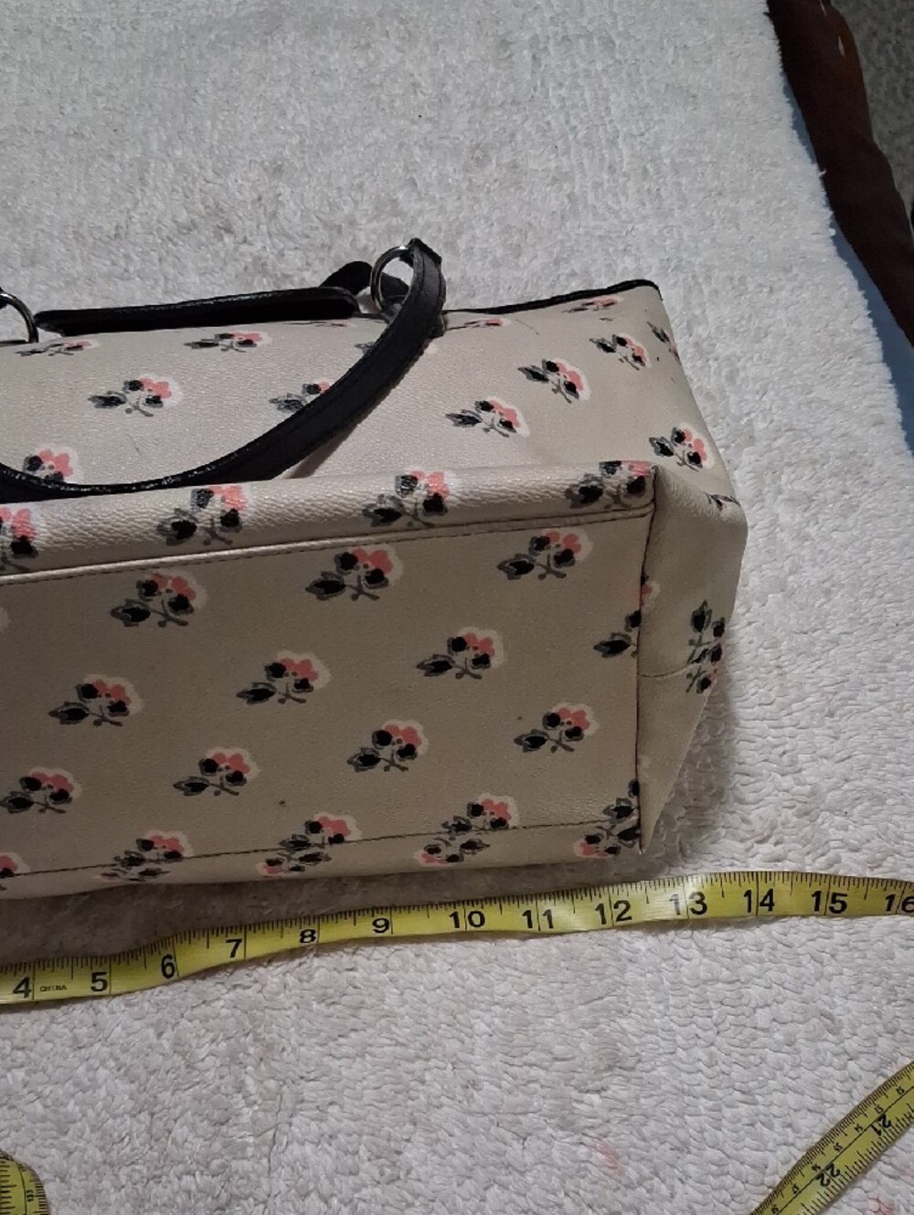 COACH Floral Print Tote Bag in Beige with Black Trim - Picture 5 of 14